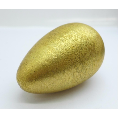 933 - A Stuart Devlin limited edition silver gilt Surprise Egg depicting Little Jack Horner, no. 4 of 200,... 