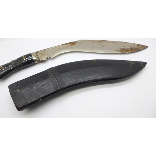 937 - A kukri with scabbard