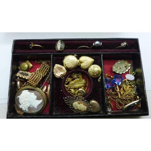 972 - Jewellery including 9ct gold back and front lockets, hat pins, etc.