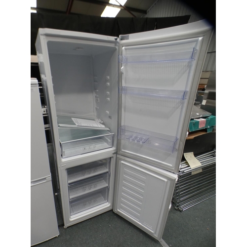 3132 - Beko CSP3685W 60/40 Fridge Freezer - White - model no.:- 0, RRP £307.5 inc. VAT * This lot is subjec... 