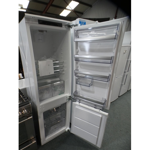 3136 - AEG 70/30 Fridge Freezer (Frost Free)  H1769xW556xD549- model no.:- SCE818E6TC, RRP £845.83 inc. VAT... 