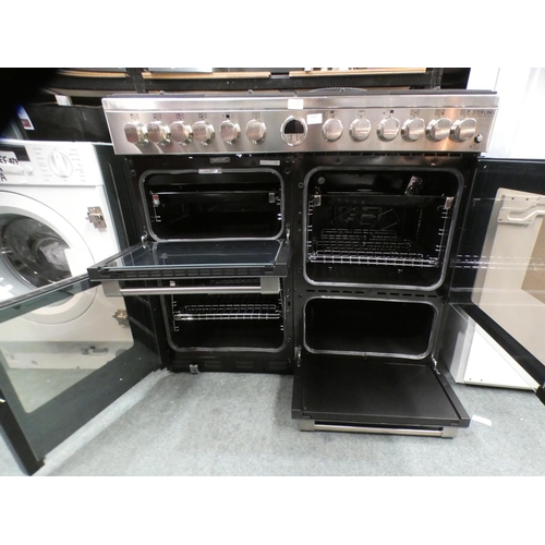 3137 - Stoves Sterling Deluxe Range Cooker  - model no.:- 444444942, RRP £1999.17 inc. VAT * This lot is su... 