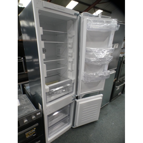 3144 - Bosch Integrated 60/40 Fridge Freezer - model no.:- KIR87NSF0G, RRP £798.99 inc. VAT * This lot is s... 