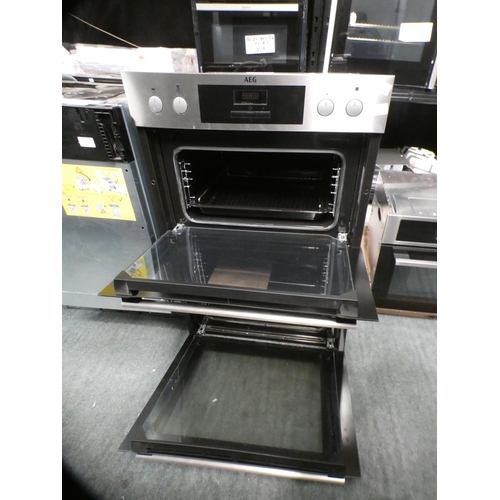 3346 - AEG H888xW594xD568 Built In Double Oven - model no.:- DEB331010M, RRP £575 inc. VAT * This lot is su... 