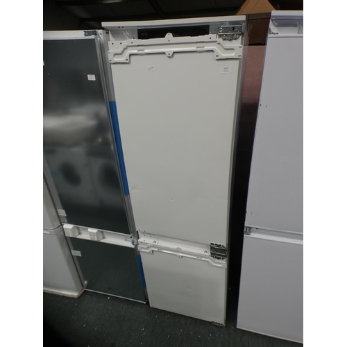 3376 - AEG  70/30 Fridge Freezer (Frost Free)  H1769xW556xD549, model no.:-SCE818E5TC, RRP £833.33 inc. VAT... 