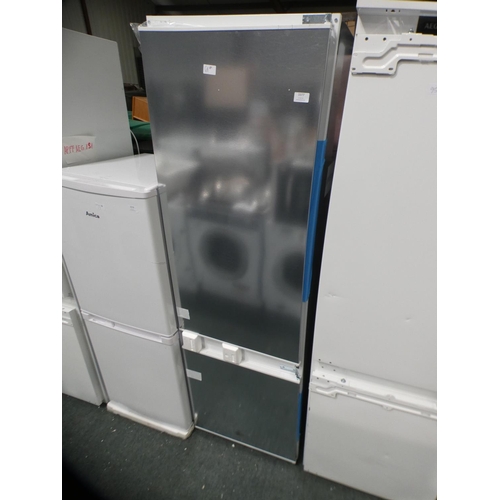 3377 - Bosch  70/30 Fridge Freezer H1772xW541xD545, model no.:-KIV38X22GB, RRP £619 inc. VAT * This lot is ... 