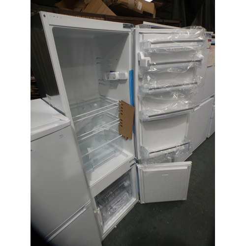 3377 - Bosch  70/30 Fridge Freezer H1772xW541xD545, model no.:-KIV38X22GB, RRP £619 inc. VAT * This lot is ... 