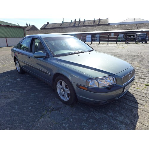 2672 - Volvo S80 2.5ltr  Auto 4 door saloon,  MOT till 28.10.21 – Mileage 98,474, Reg  OU02 RVX - On instru... 