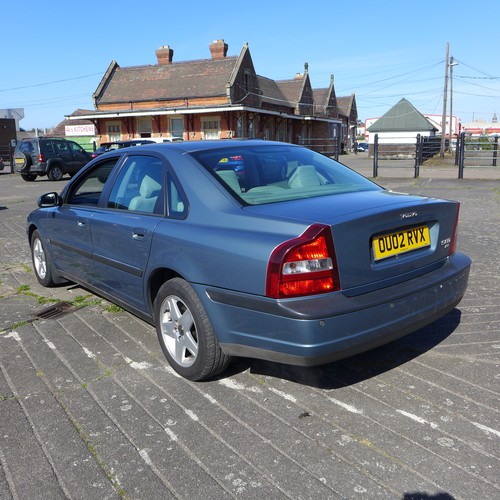 2672 - Volvo S80 2.5ltr  Auto 4 door saloon,  MOT till 28.10.21 – Mileage 98,474, Reg  OU02 RVX - On instru... 