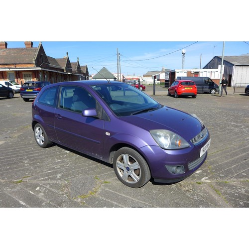 2674 - Ford Fiesta Zetec Climate 3 Door hatchback 1242cc Date of registration 31.03.2008  YR08 WVU - Mileag... 