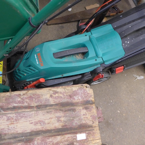 2667 - Electric Bosch Rotak 340ER mower & collector