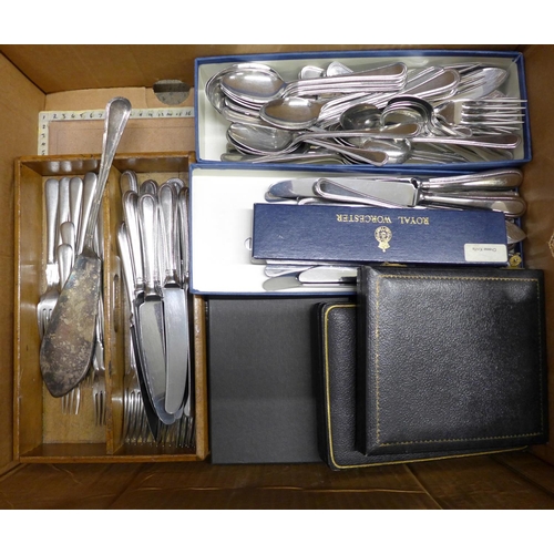 1200 - A collection of flatware **PLEASE NOTE THIS LOT IS NOT ELIGIBLE FOR POSTING AND PACKING**