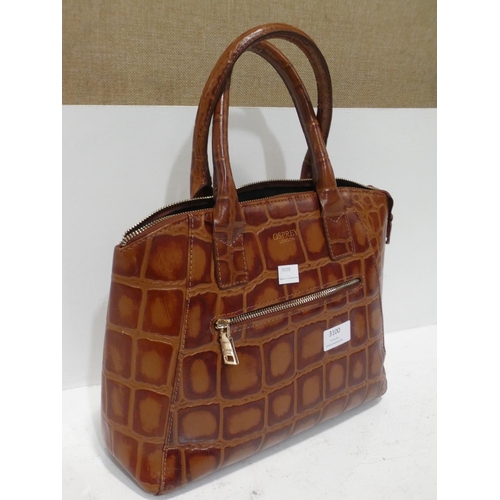 3100 - Osprey Ladies Handbag     (220-381) * This lot is subject to VAT