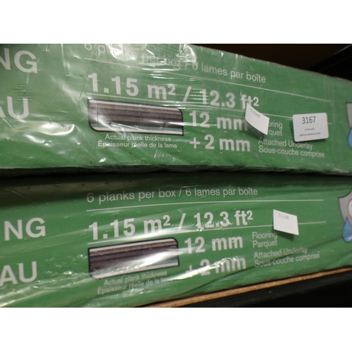 3167 - 2 Packs of Laminate Flooring (Hartford Oak)     (220-382) * This lot is subject to VAT