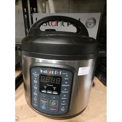 3175 - Instant Pot Duo 9 In 1    (220-186) * This lot is subject to VAT