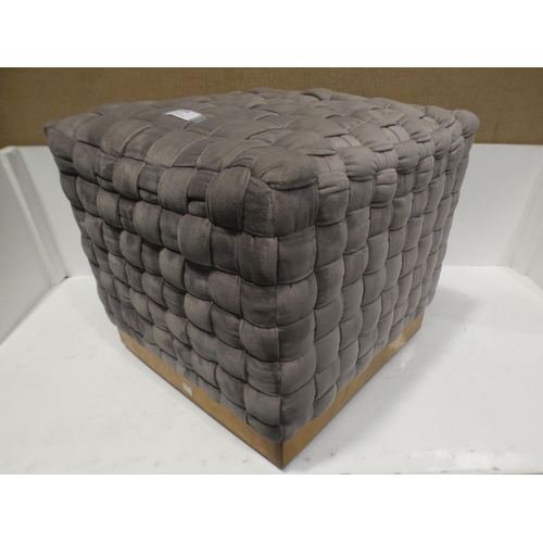 3209 - Bainbridge Home Grey Knotted Footstool, RRP £99.99 + VAT    (220-80) * This lot is subject to VAT