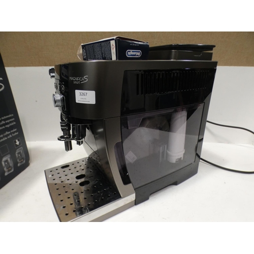 3267 - Delonghi Bean To Cup Magnifica S Smart Coffee Machine, RRP £299.99 + VAT     (220-172) * This lot is... 