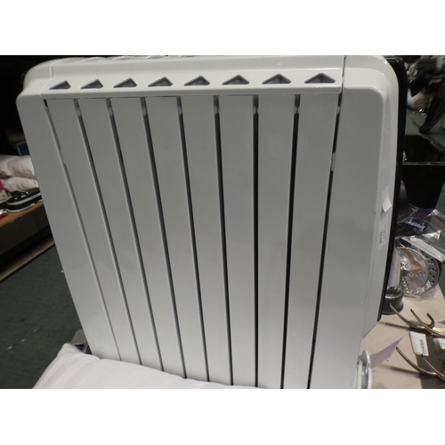 3310 - Delonghi Dragon 4 Pro Radiator  (220-249) * This lot is subject to VAT