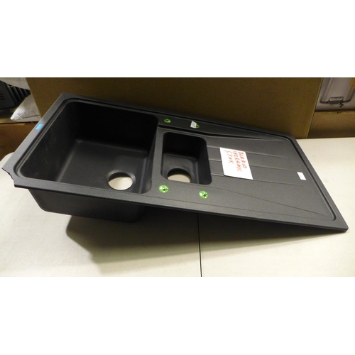 3413 - Blanco Black Ceramic sink - damaged broken corner, RRP £100 inc. VAT * This lot is subject to VAT