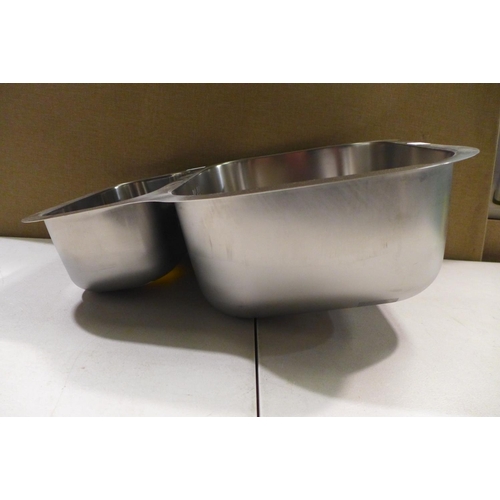 3437 - Ecuador 1.5 Bowl RVS U/mount Stainless Steel 430x582 , model no.:-BL453665, RRP £207.5 inc. VAT * Th... 