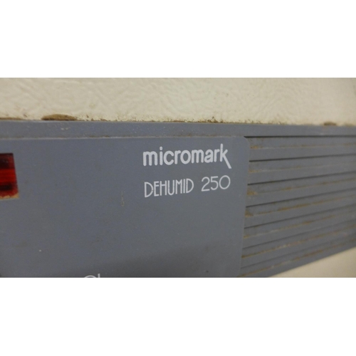 2477 - Micromark Dehumid 250 dehumidifier