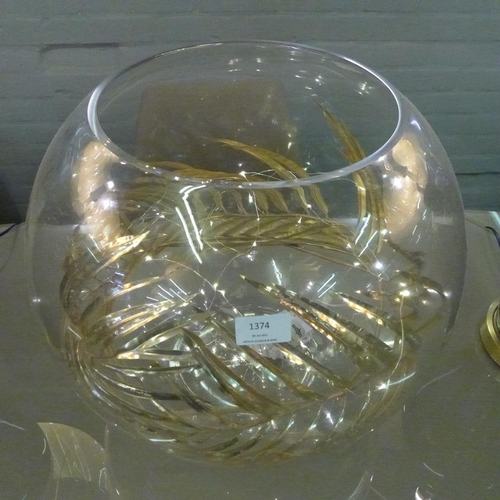 1451 - A large circular glass bowl (GW6232) with faux gold palm leaves.