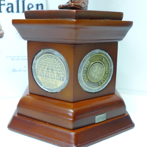 606 - A Danbury Mint For the Fallen - World War I Centenary 1914-18 one bronzed resin sculpture set on woo... 