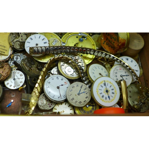 685 - Wristwatch and pocket watch movements, etc.