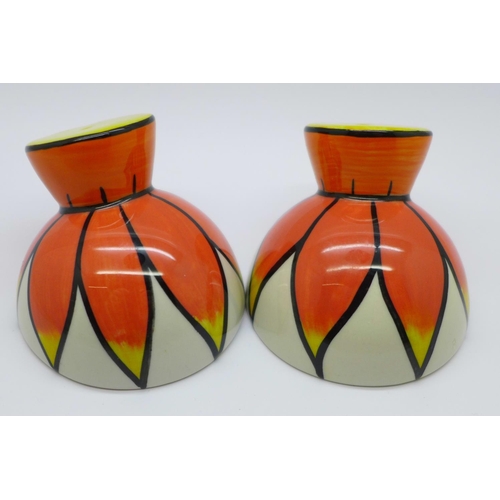 700 - Lorna Bailey Pottery - Limited Edition cruet set in the “Flower” design, number 18 of 75, signed on ... 