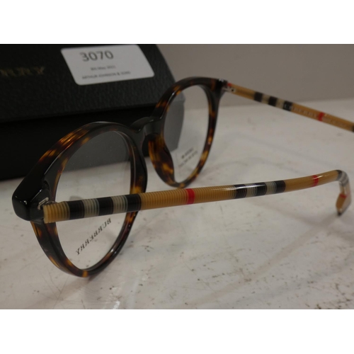 3070 - Burberry 2318 3854 49X18 glasses, RRP £107.86 + VAT  (224-155) * This lot is subject to VAT