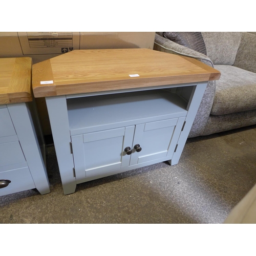 1558 - A Hampshire grey painted oak corner TV unit (WXF P21) * This lot is subject to VAT