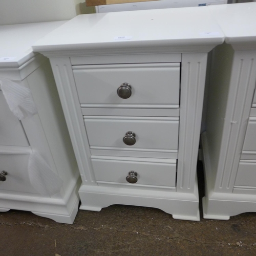 1610 - A Banbury white painted large bedside table (BP-LBSC-W)  * This lot is subject to VAT