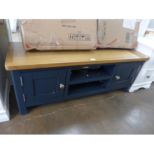 1617 - A Rutland blue painted oak large TV unit (RA-LTV-B)  * This lot is subject to VAT