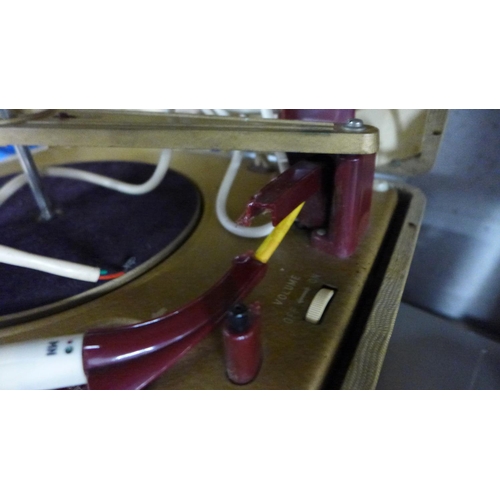 2214 - Philips Autosonic disc jockey turntable (damage to play arm)