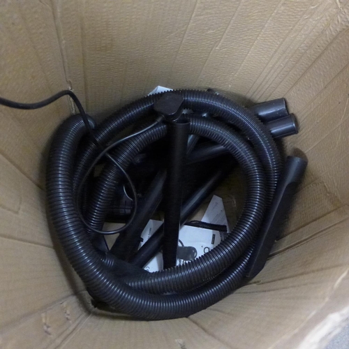 2247 - Black cylinder vac for ponds