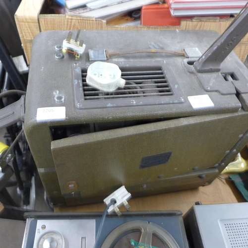 2265 - Bell & Howell 601 movie projector