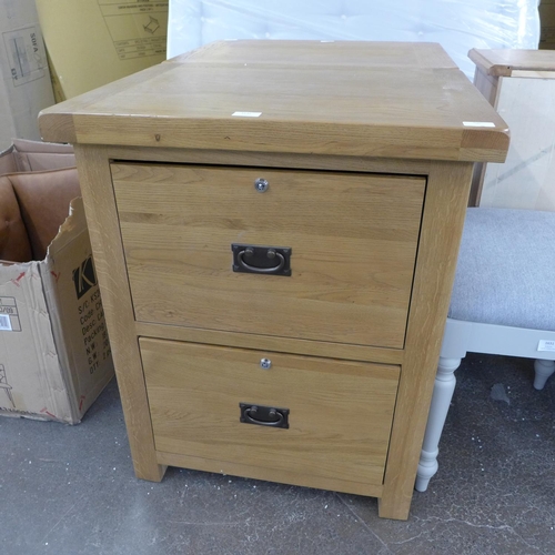 1632 - A Winchester oak filing cabinet (CO-FC)  * This lot is subject to VAT