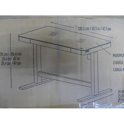 1652 - A TECH ADJUSTABLE DESK BLACK RRP £ 249.91 + vat ( 4053-53) *This lot is subject to vat