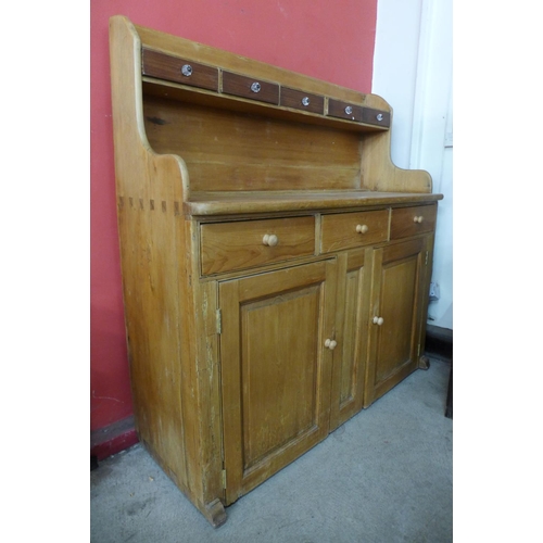 128 - A Victorian Scottish Aberdeenshire pine dresser