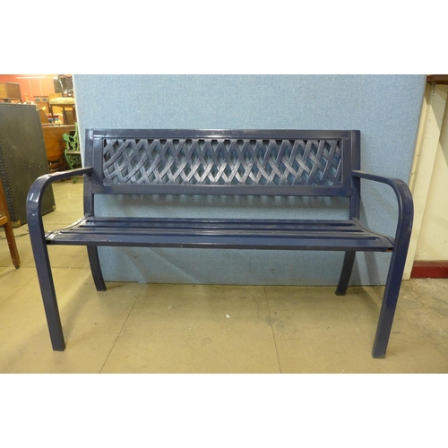 412 - A painted metal garden bench