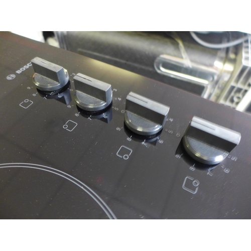 131 - Bosch Ceramic 4 Zone Hob - Black H46xW592xD522 , RRP £349 inc. VAT * VAT will be added to the hammer... 