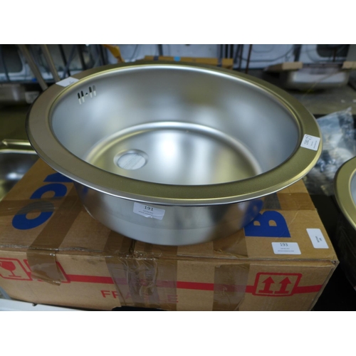 191 - 450mm Installation Round Stainless Steel Sink, RRP £25 inc. VAT * VAT will be added to the hammer pr... 