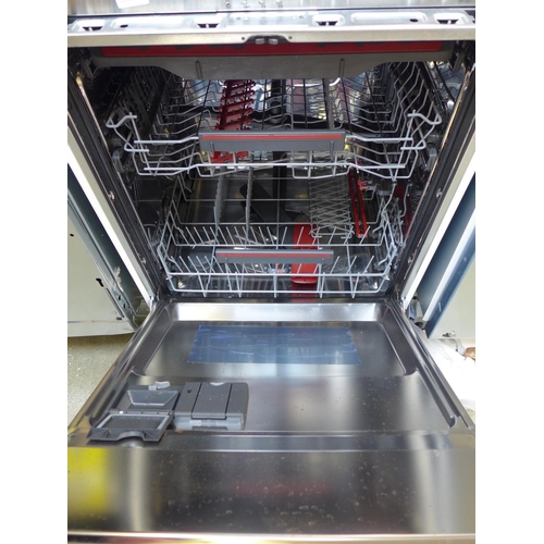 85 - AEG  Fully Integrated Dishwasher H818xW596xD550 - model no.:- FSK52917Z, RRP £420 inc. VAT * This lo... 