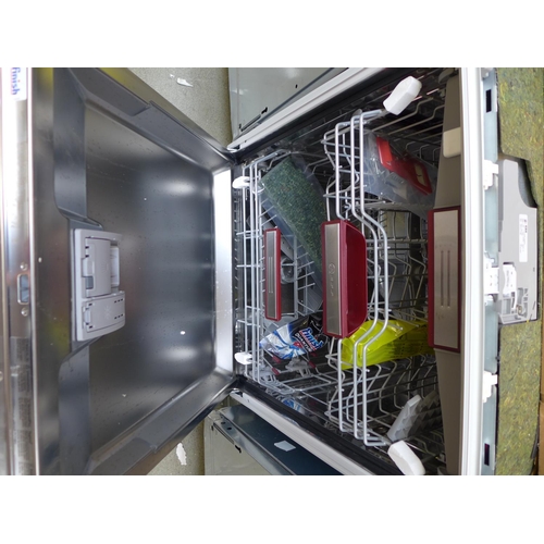 86 - Neff  Fully Integrated Dishwasher-Door Open Assist H815xW598xD550 , RRP £862 inc. VAT * VAT will be ... 