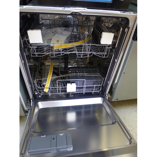 93 - AEG  Fully Integrated Dishwasher H818xW596xD550 - model no.:- FSB42607Z, RRP £310 inc. VAT * This lo... 