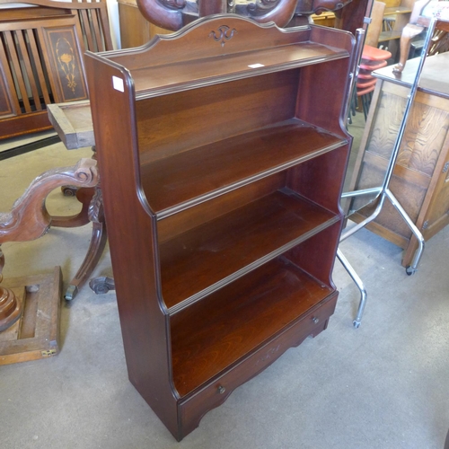 287 - A mahogany open bookcase