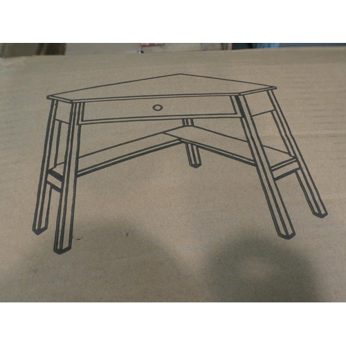 3149 - A white Carone corner desk * This lot is subject to VAT