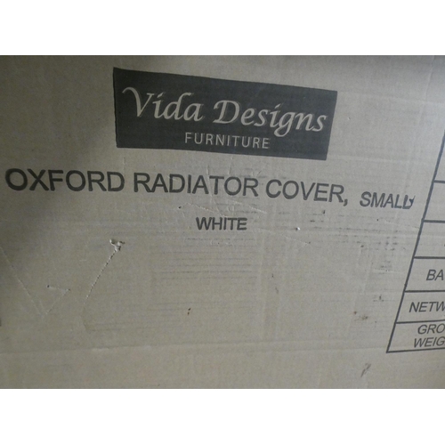 3165 - A Vida Designs small white Oxford radiator cover * This lot is subject to VAT