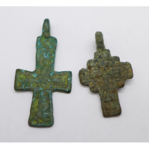 1142 - Two bronze Viking crosses, found in Russia