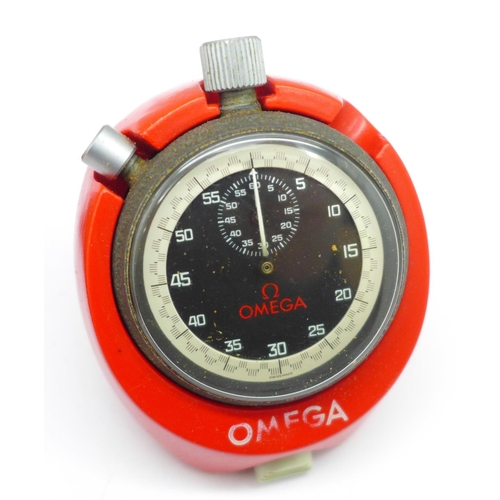 1181 - An Omega stopwatch, boxed, (the case back bears name and scratched)